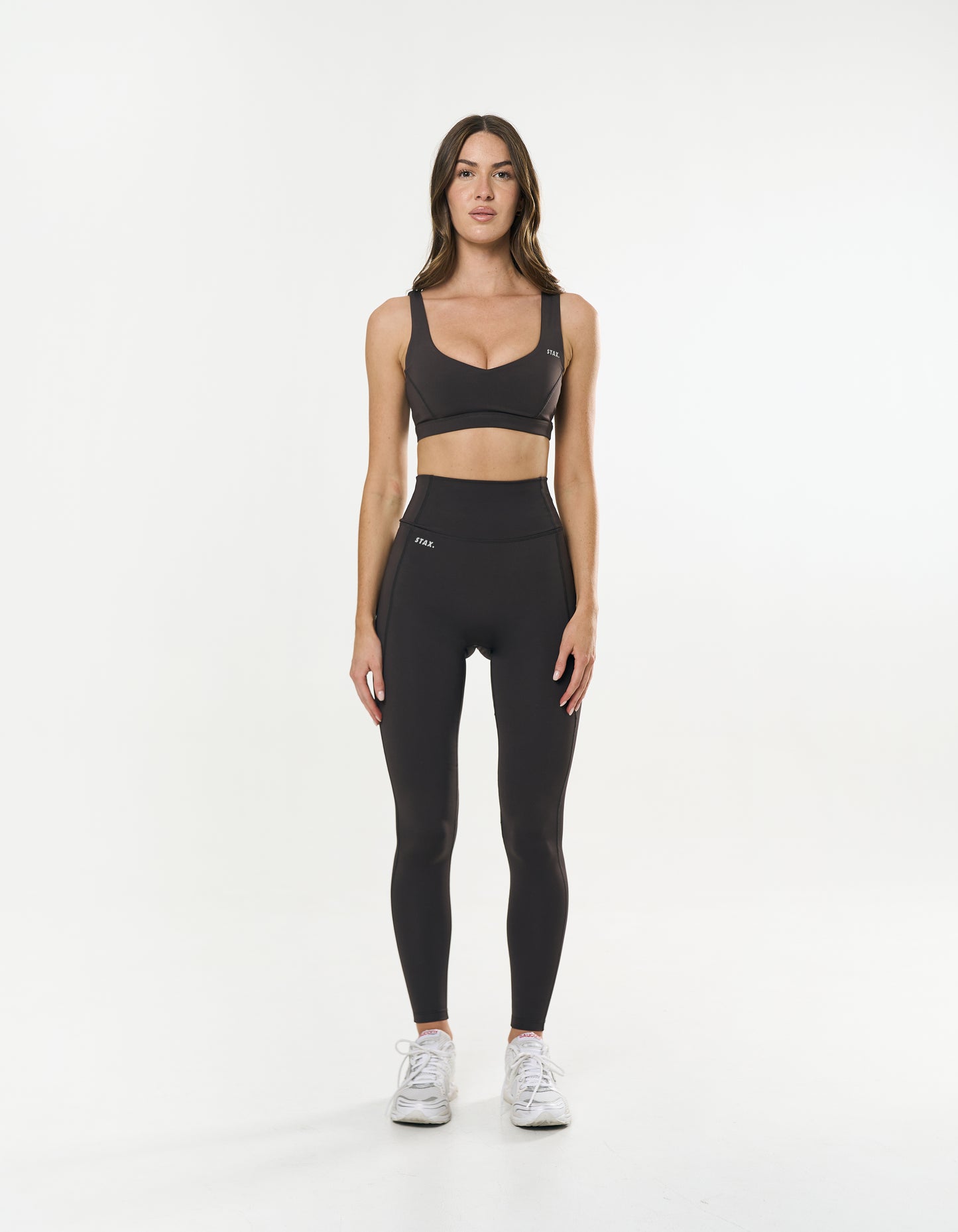Sports Crop Astryx - Truffle