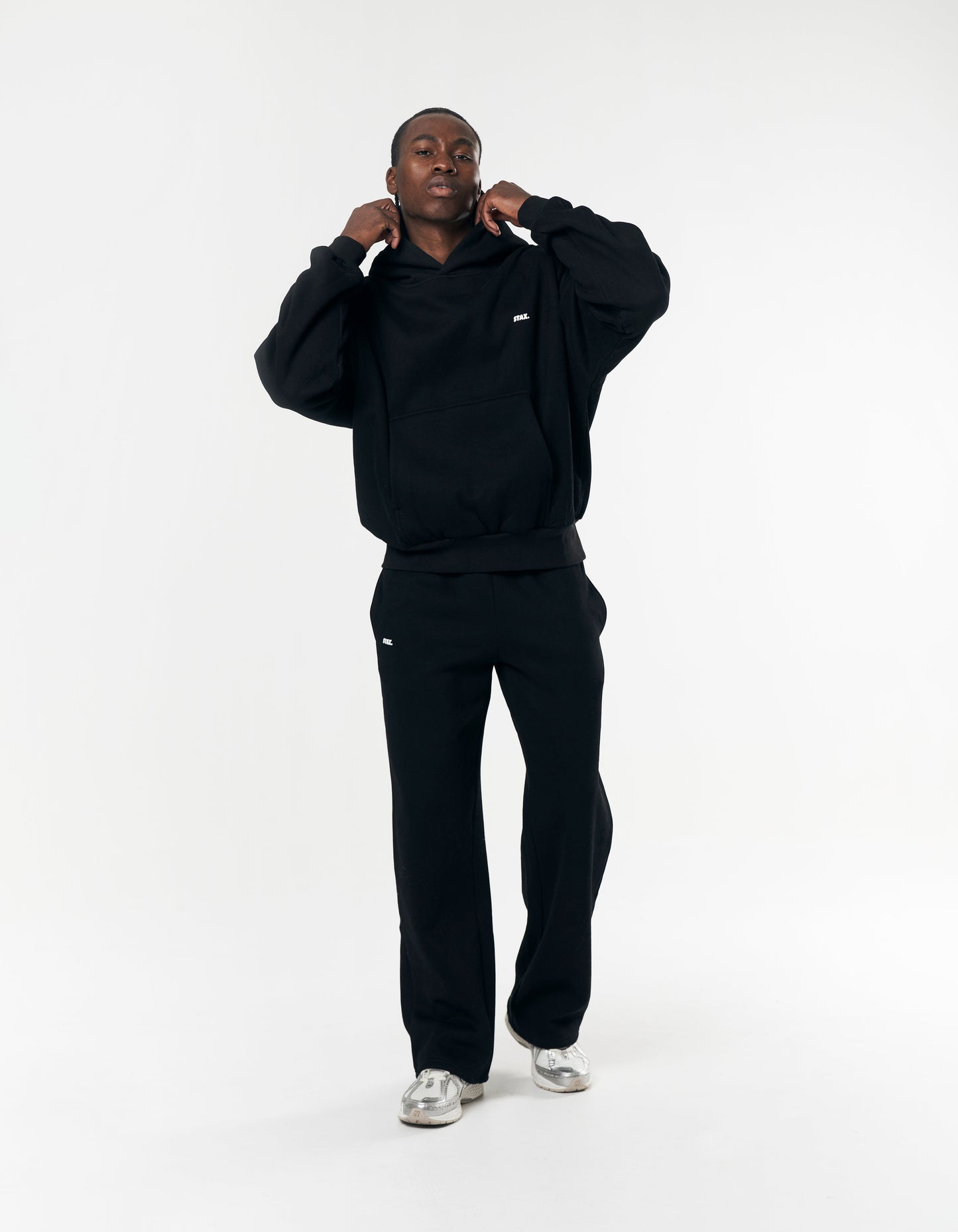 Co Activewear - Classic Straight Leg Jogger third image