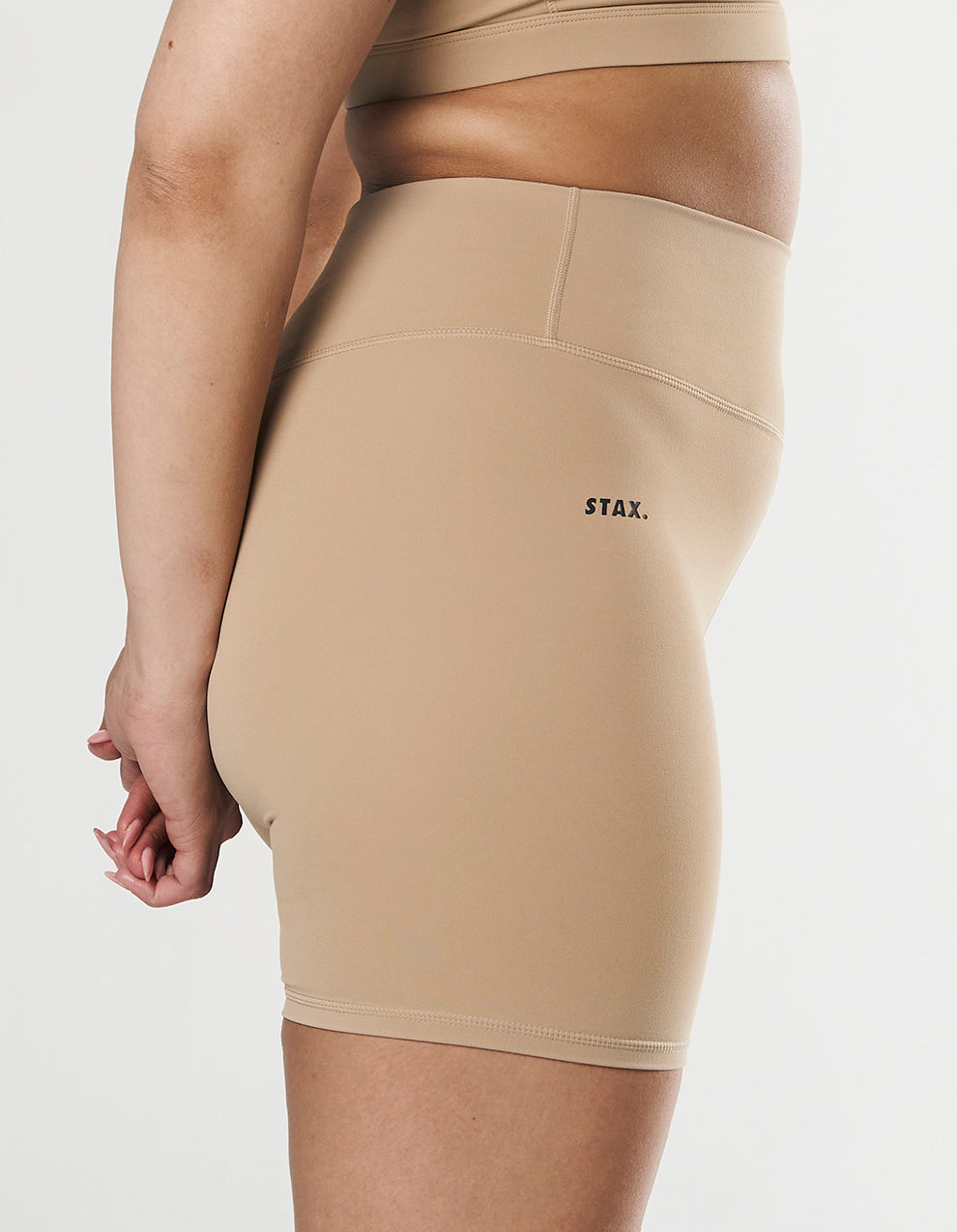 Co Activewear - Midi Bike Shorts NANDEX ™ Sand sixth image