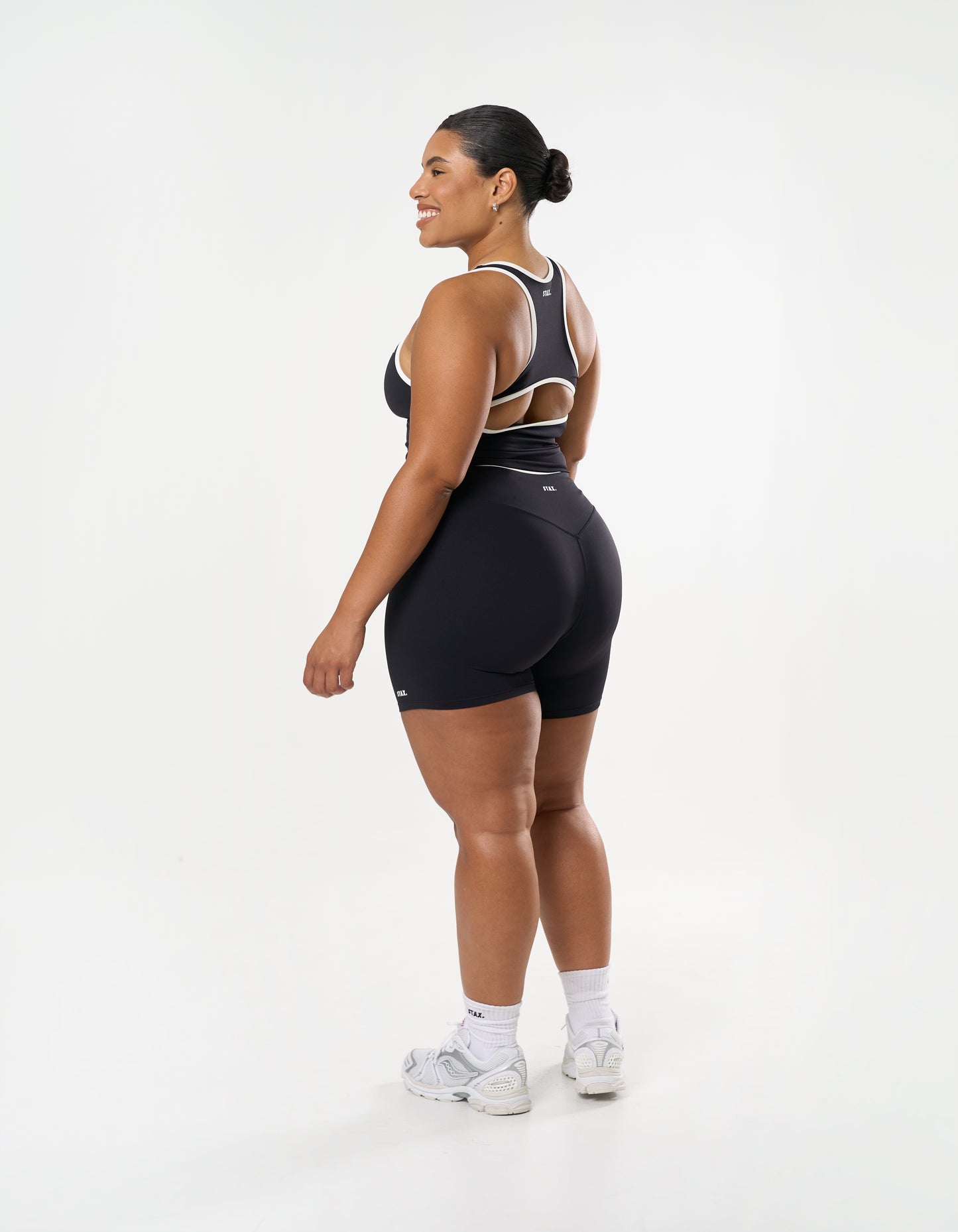 Co Activewear - Racer Tank Airlyte sixth image