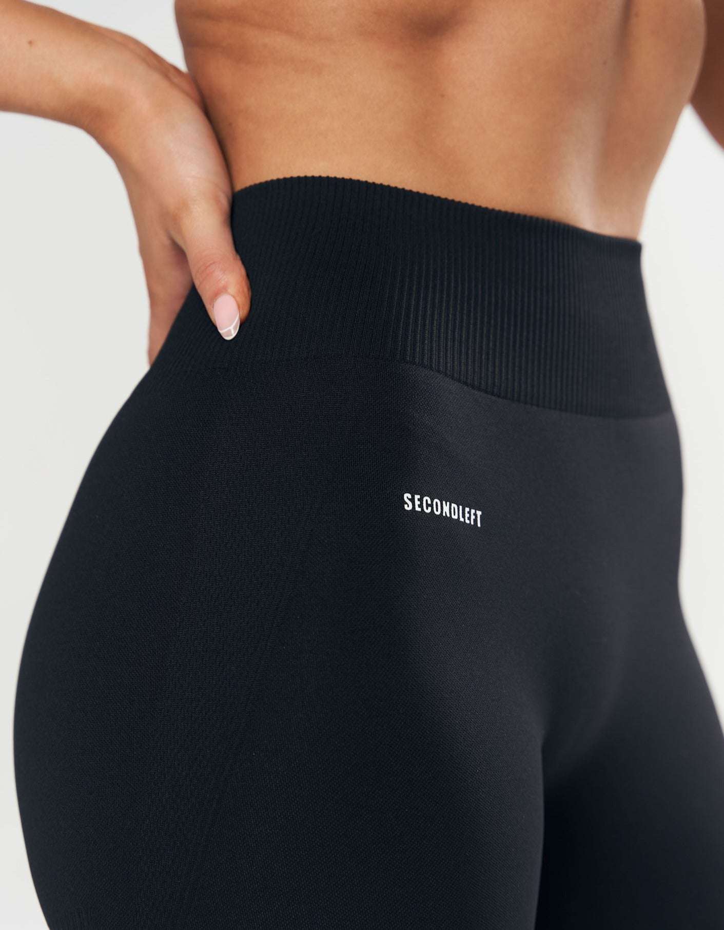 Co Activewear - Seamless Full Length Tights fourth image