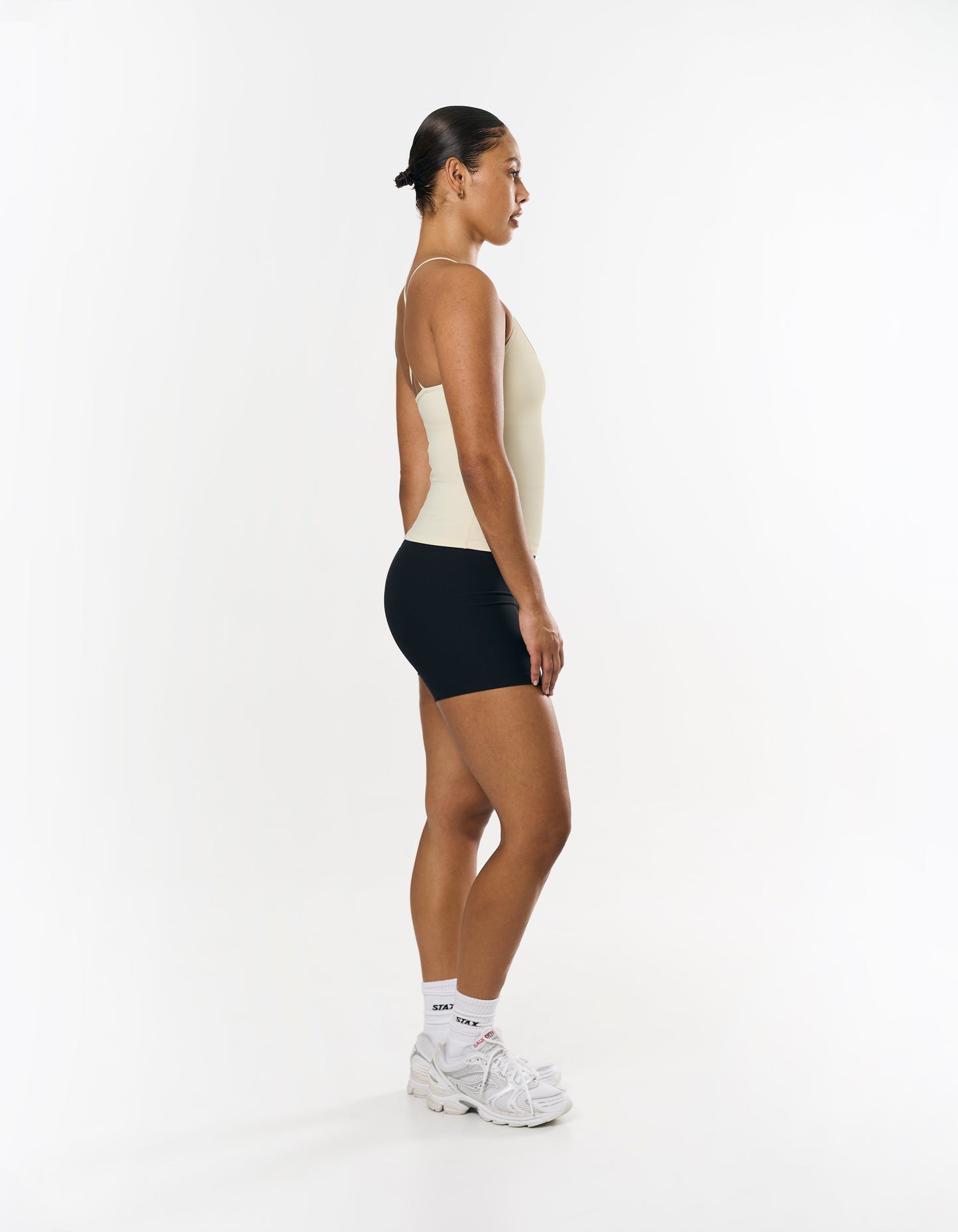 Active Rib Strappy Singlet - Cloud