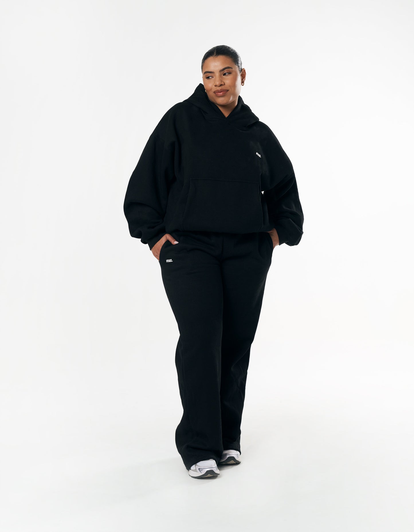 Co Activewear - Classic Straight Leg Jogger fifth image