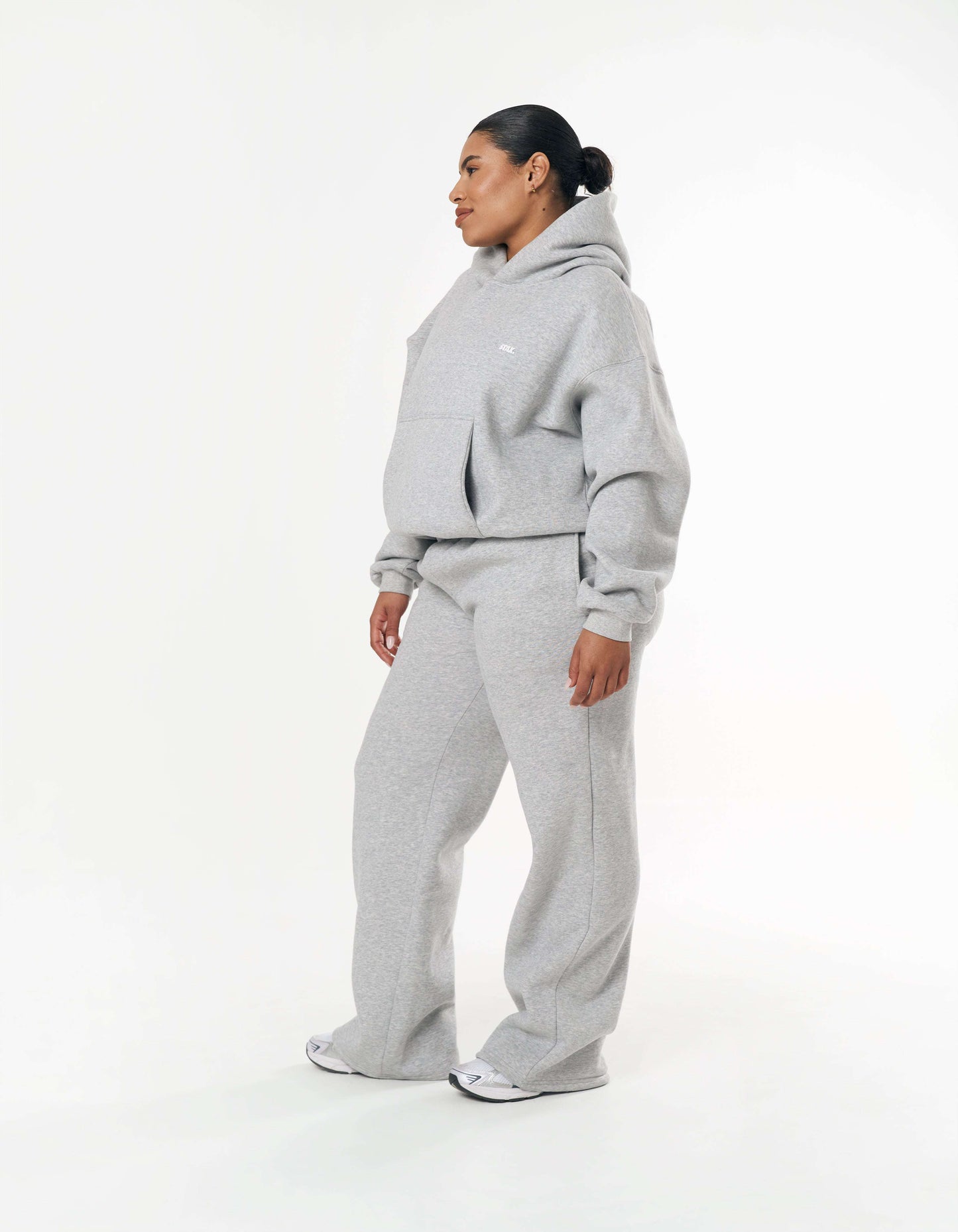 Classic Straight Leg Jogger - Dark Grey Marle