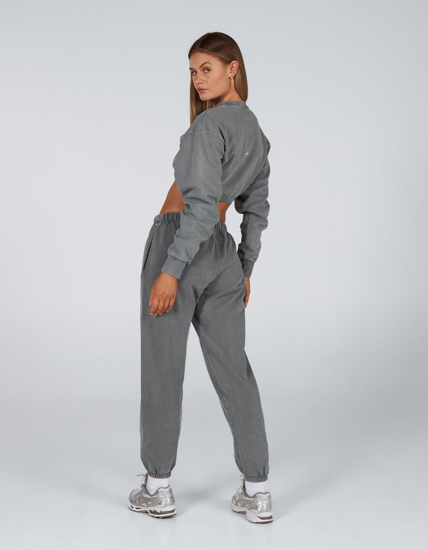 Co Activewear - W23 Cropped Crew Neck fourth image