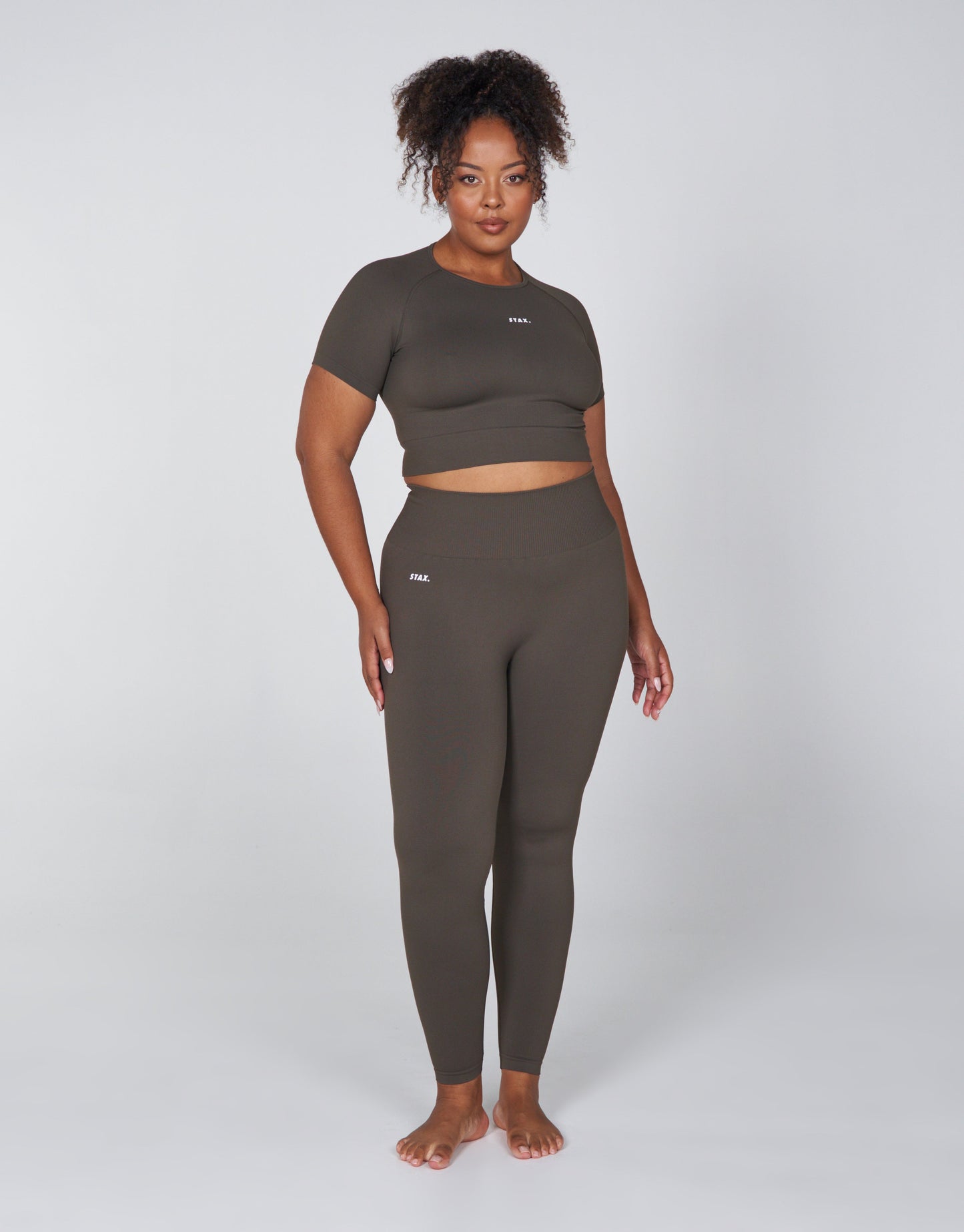 Co Activewear - Premium Seamless Favourites Cropped Tee sixth image