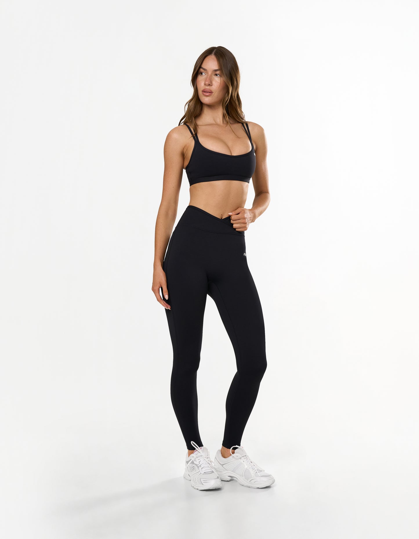 Double Strap Crop Airlyte - Black