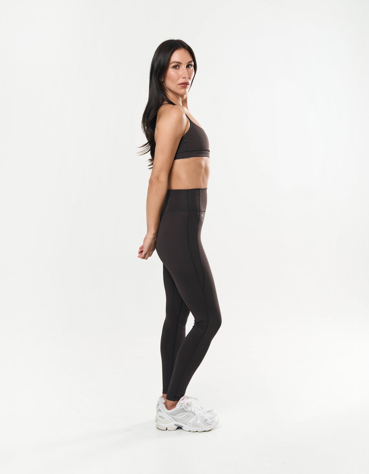 Crossback Sports Crop Astryx - Truffle