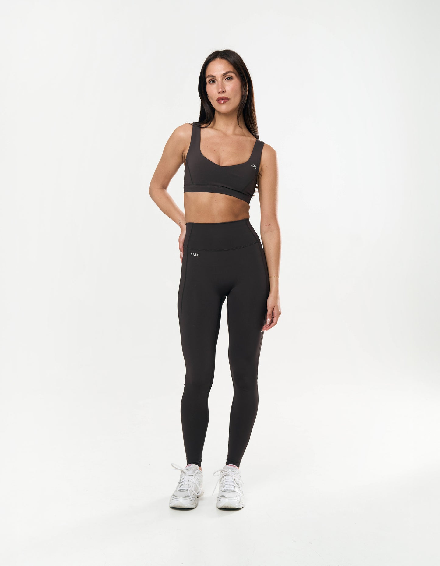 Sports Crop Astryx - Truffle