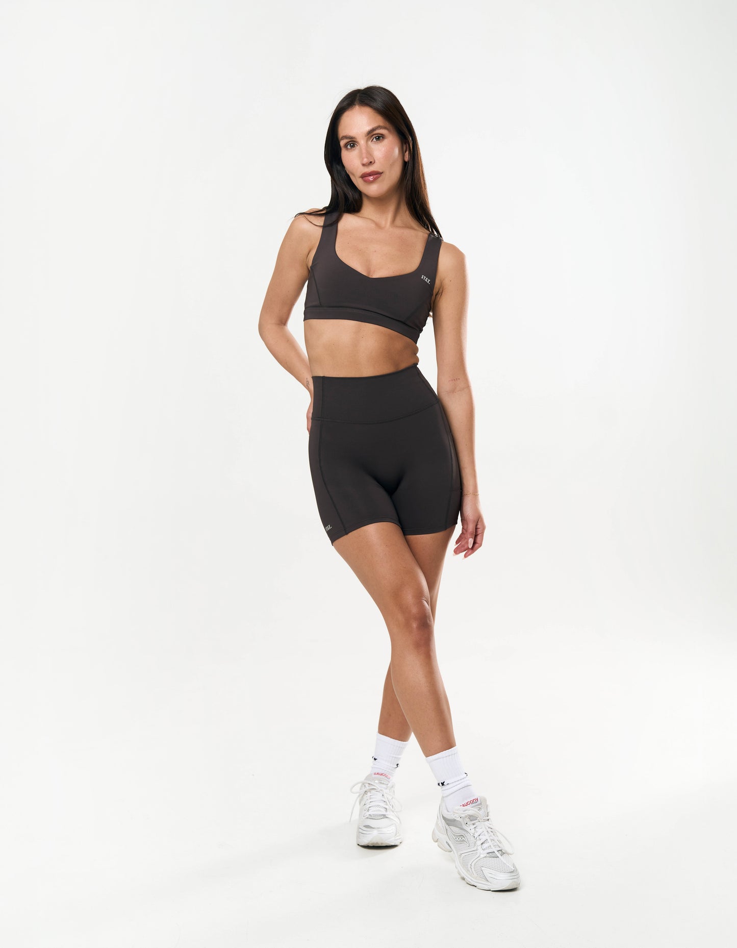 Sports Crop Astryx - Truffle