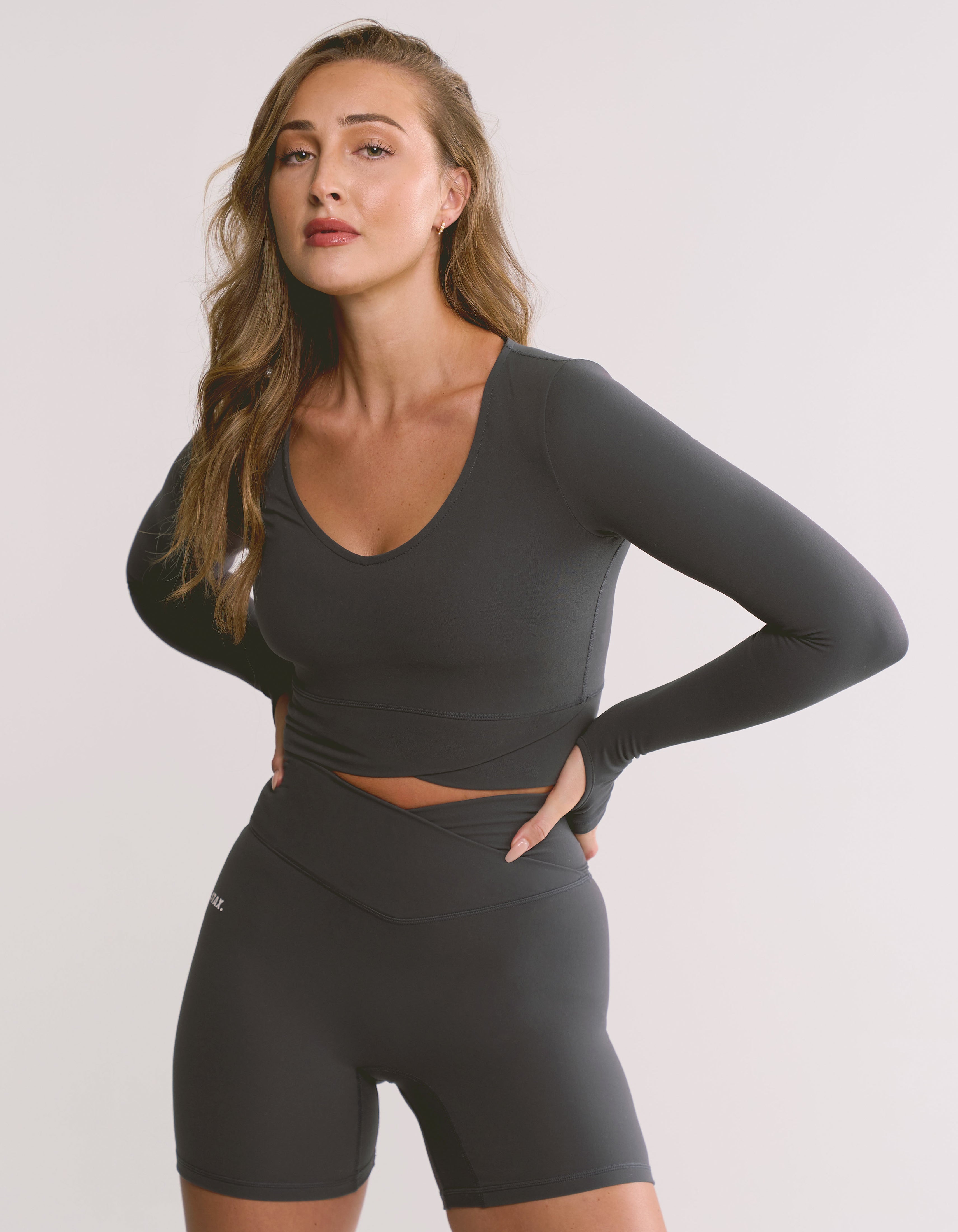 V front Cropped Long Sleeve NANDEX™ - Slate Grey