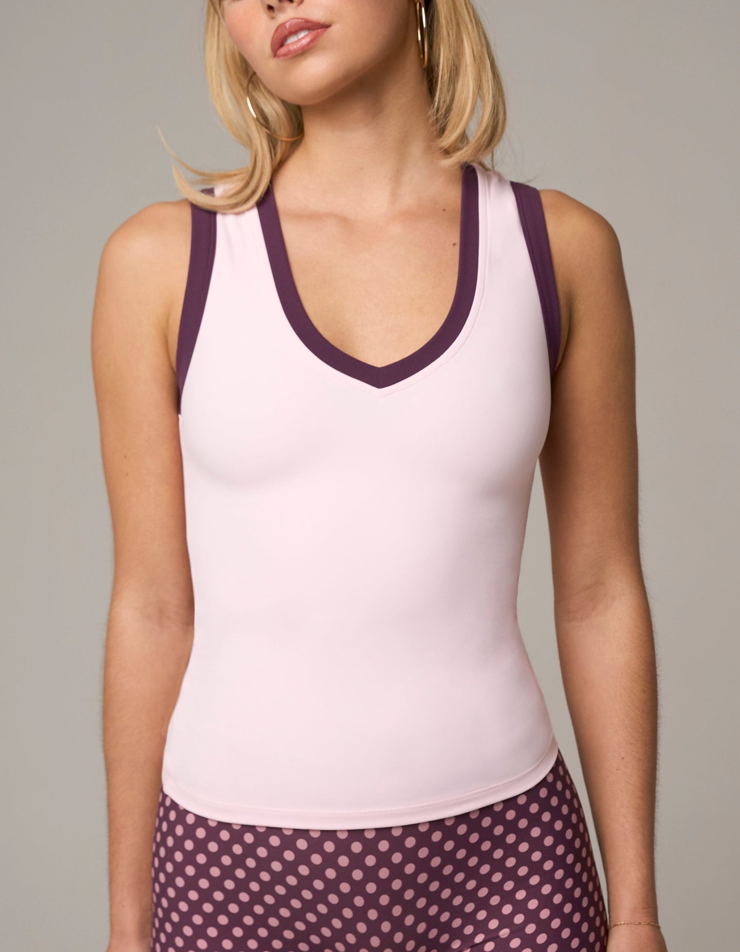 Cue V Neck Tank NANDEX™ - Ribbon