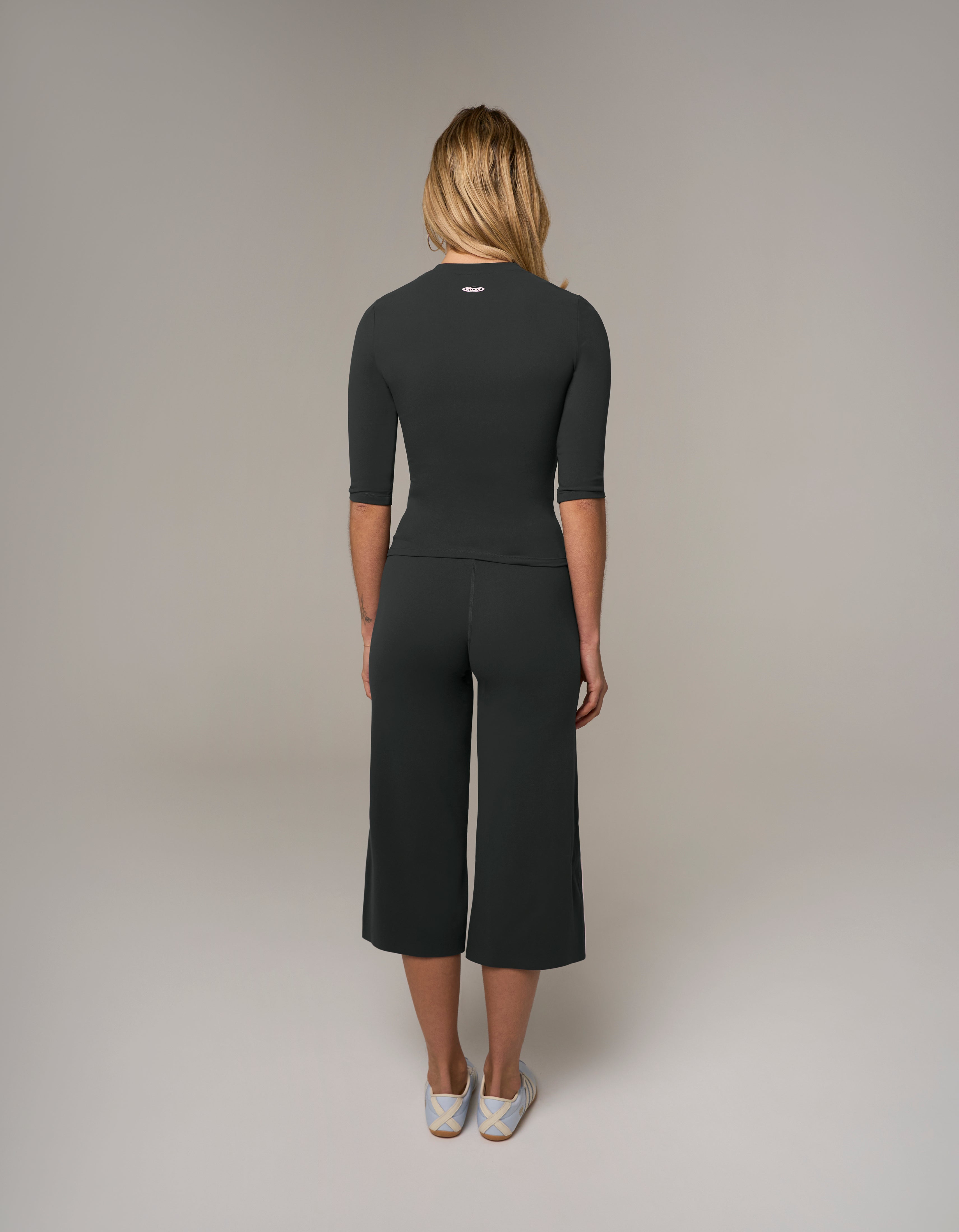 Warm-Up Capri Pants NANDEX™ - Shadow