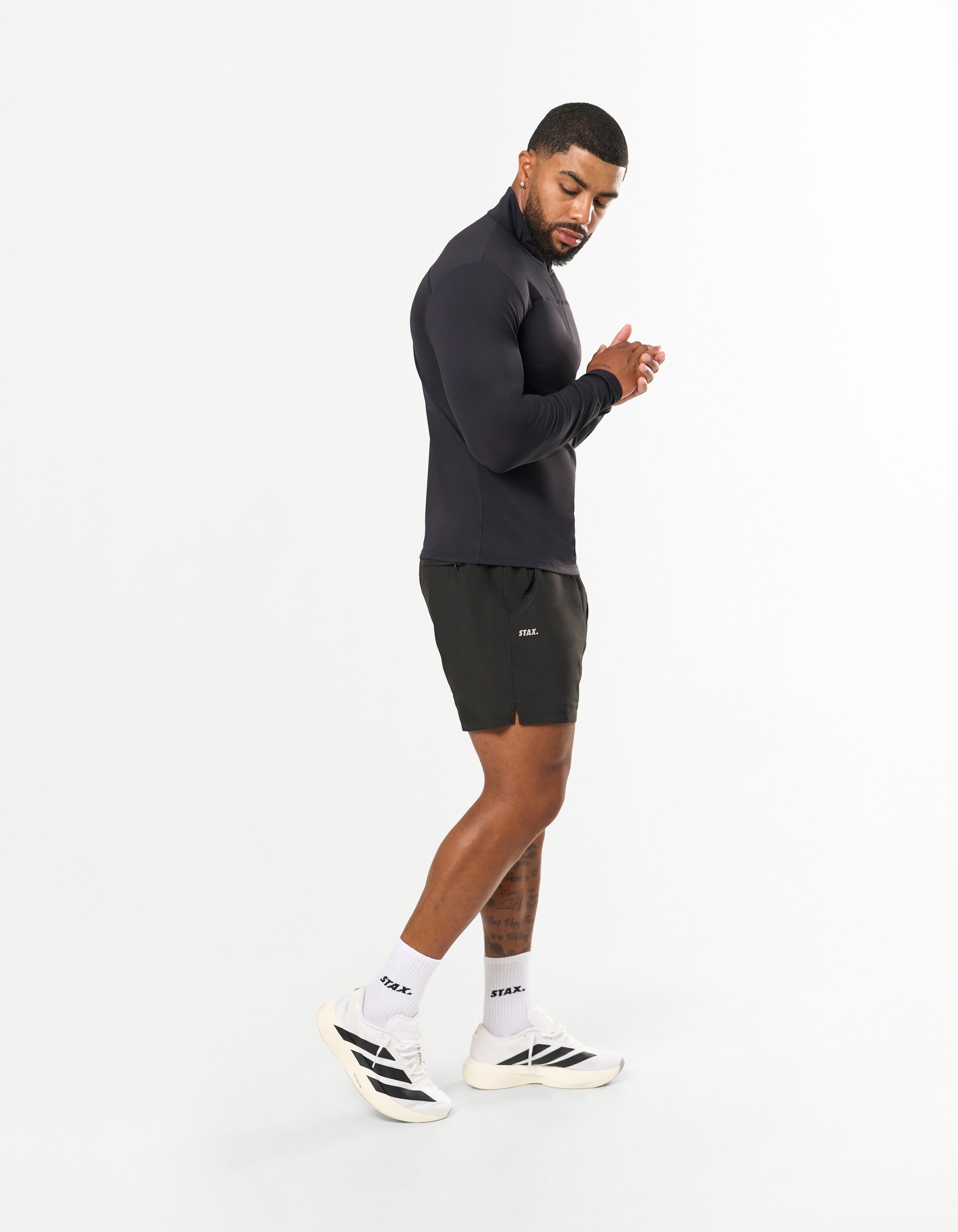 Dymo Zip Up - Black