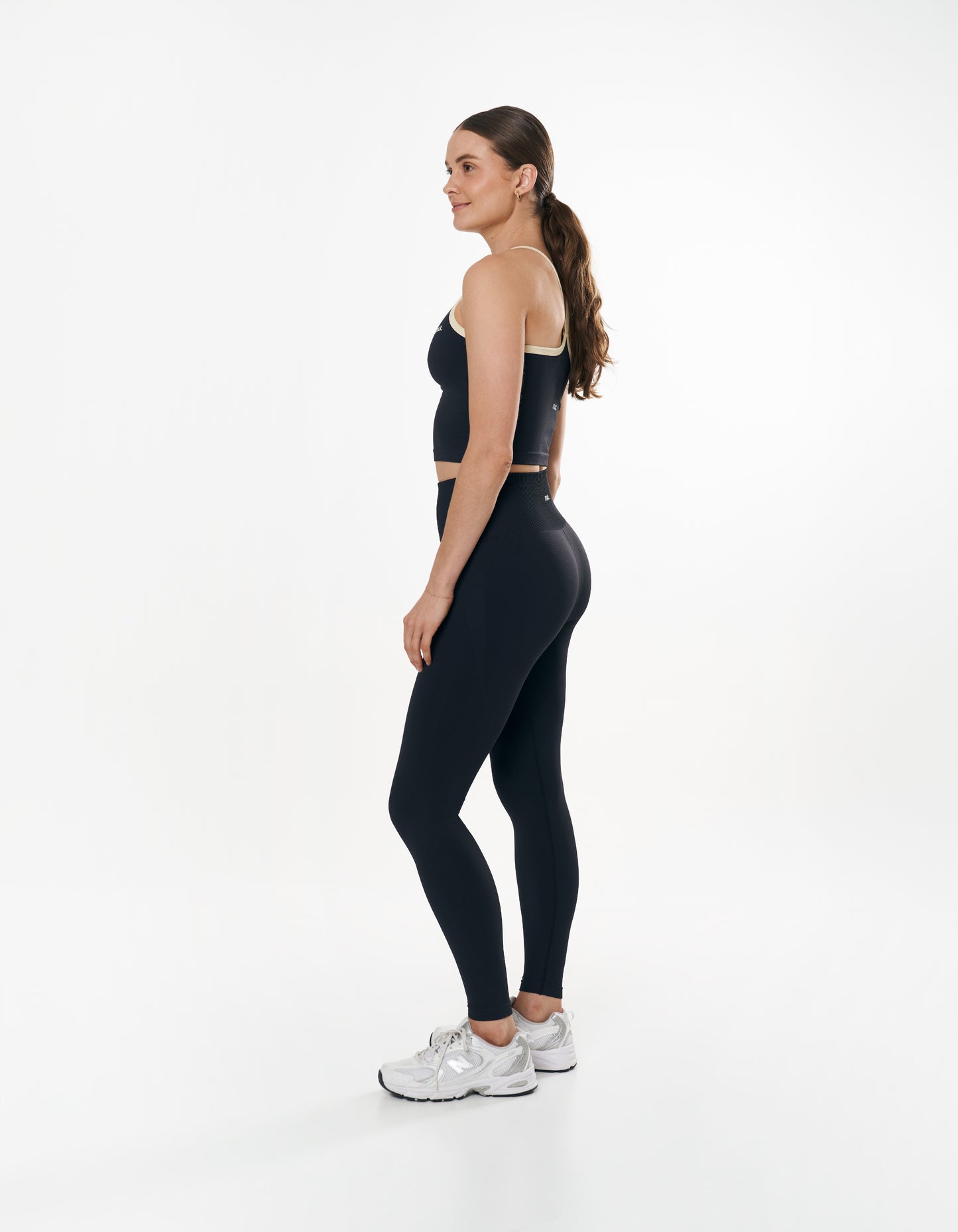 Seamless Kic Cropped Tank - Astro/Cream