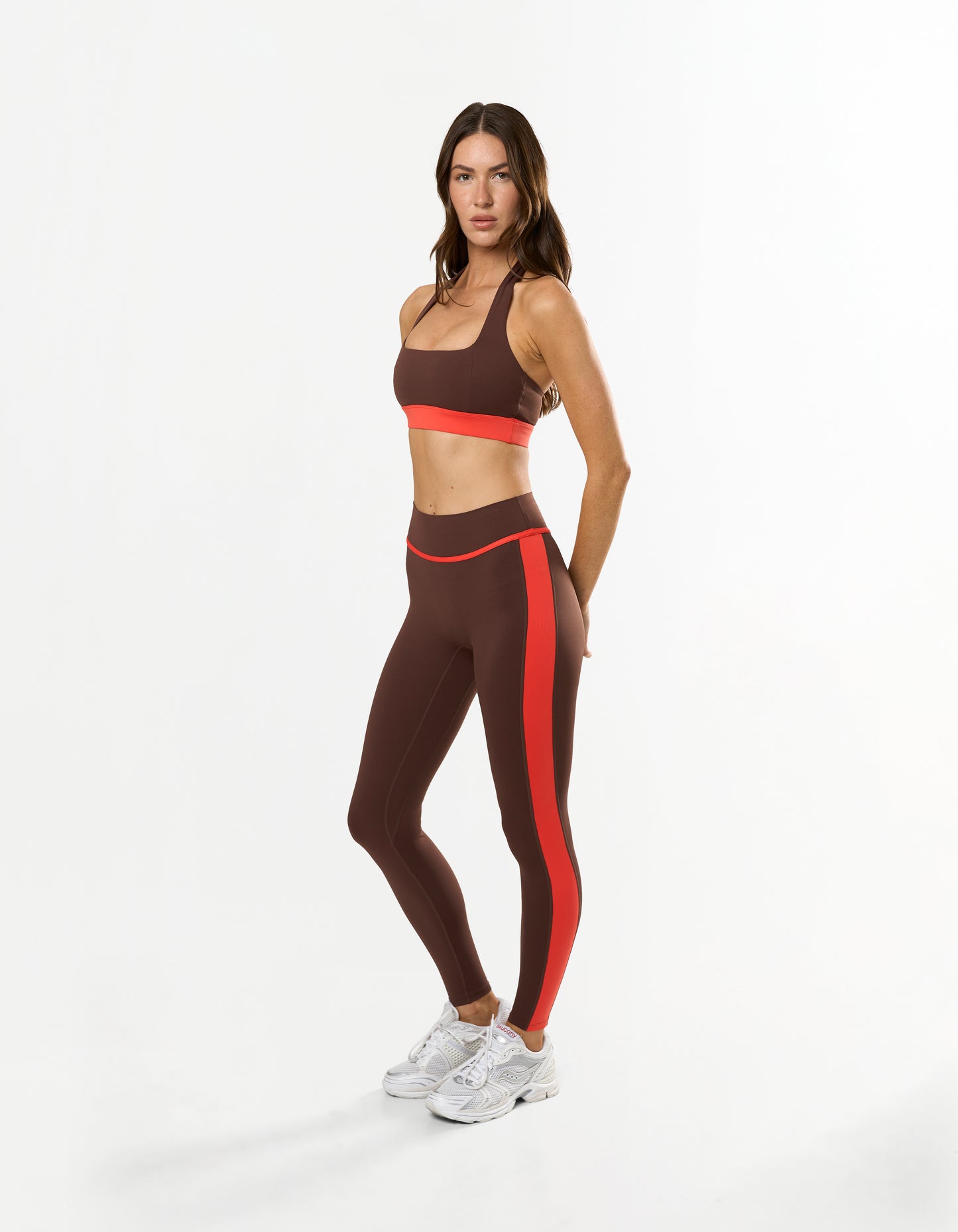 Panel Halter Sports Bra Airlyte - Cola