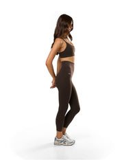 Side profile of STAX. NFS (No Front Seam) 7/8 Tights NANDEX™ in Espresso showing high waist flattering fit 