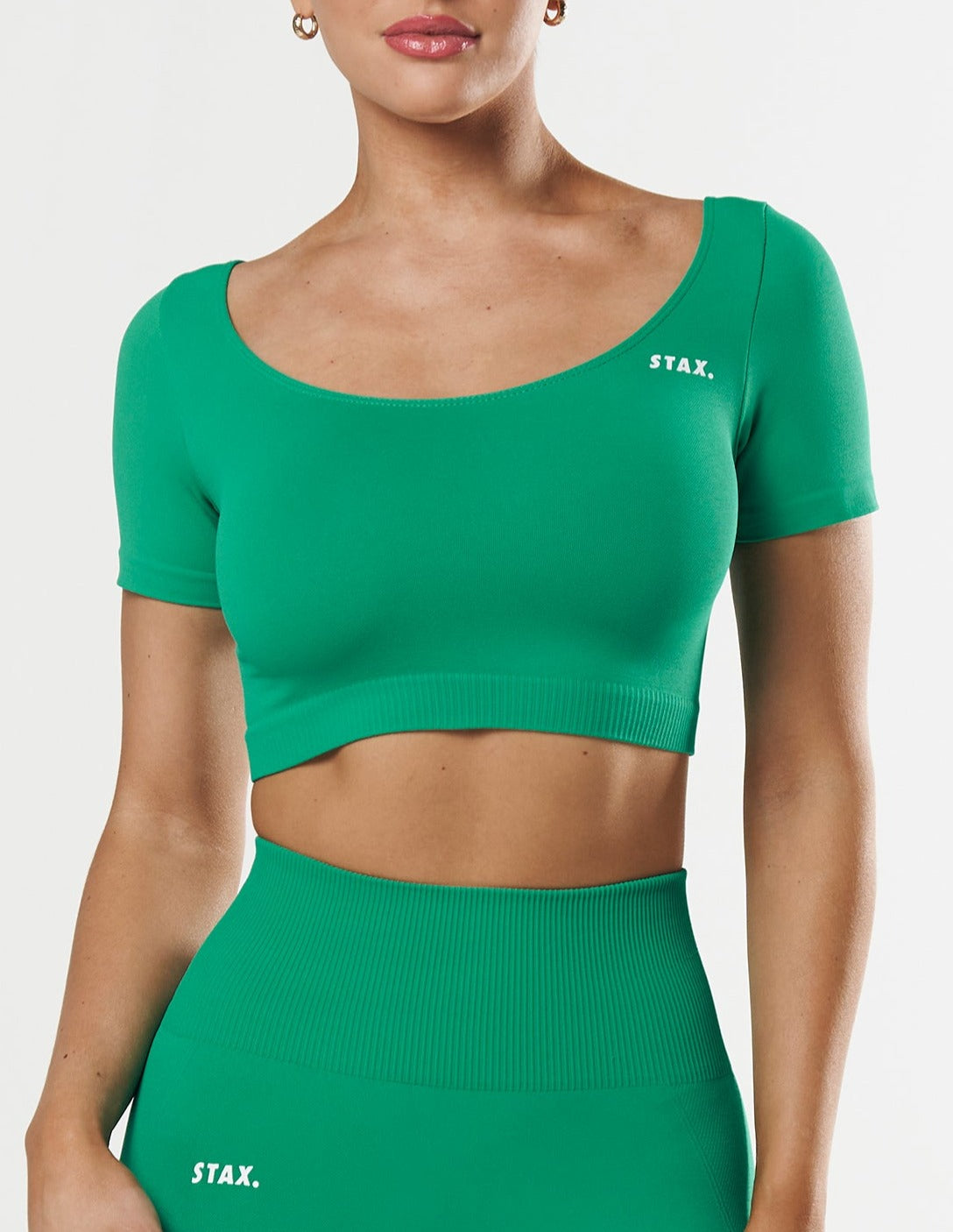 Premium Seamless Scoop Tee - Green