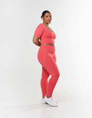 Premium Seamless Scoop Tee - Pink