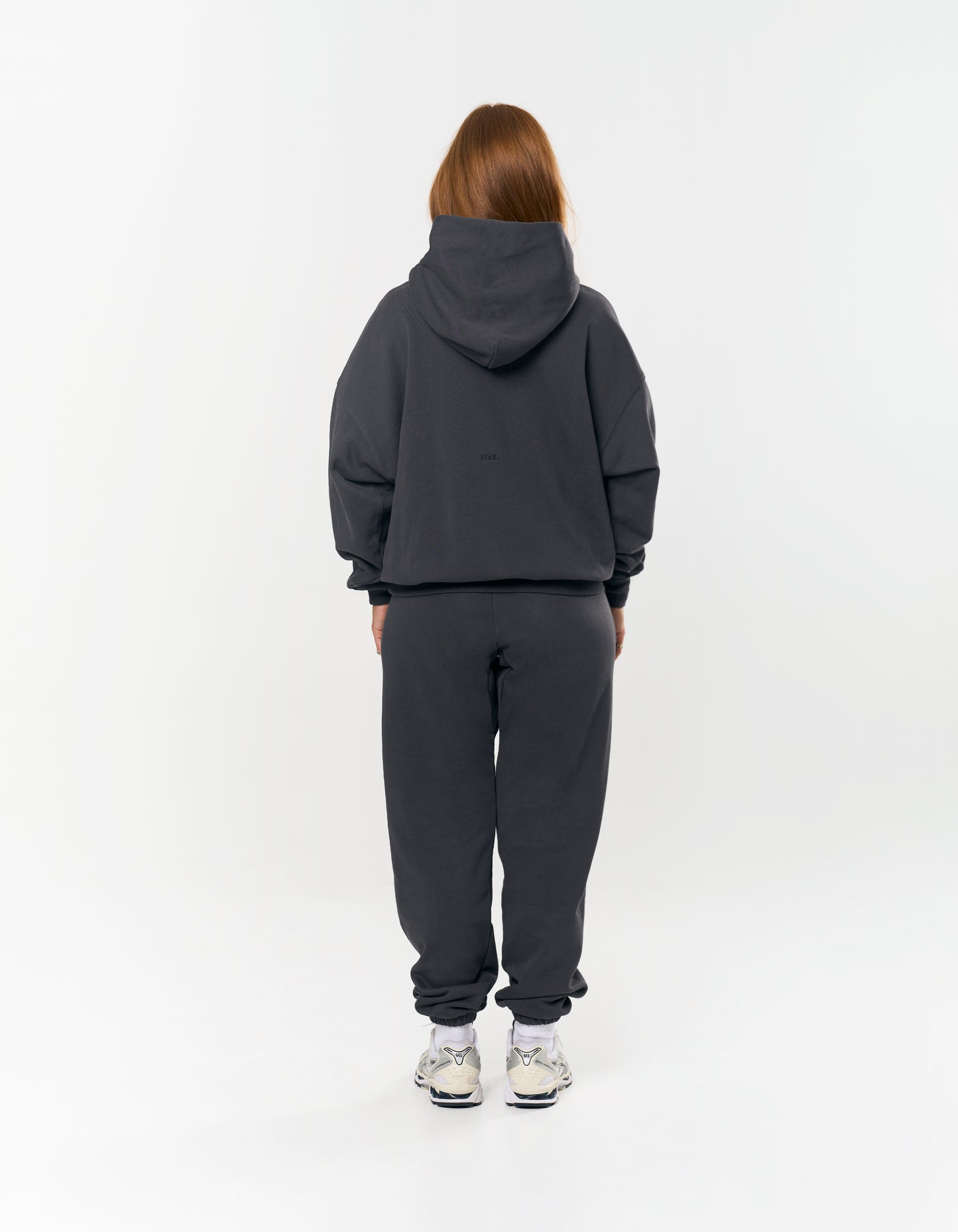 Essential Cuffed Jogger - Graphite