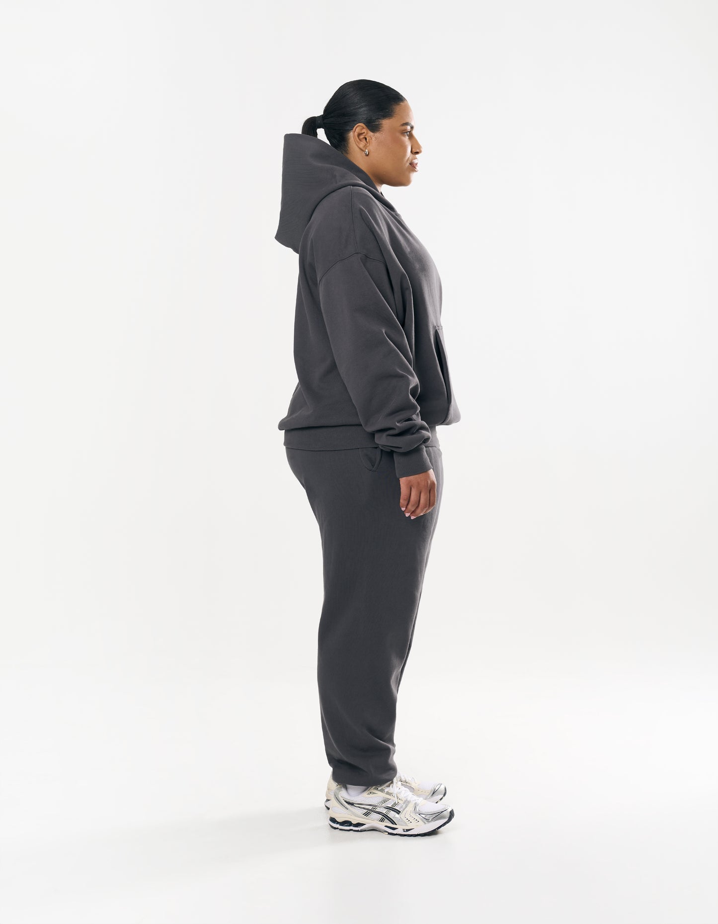 Essential Cuffed Jogger - Graphite