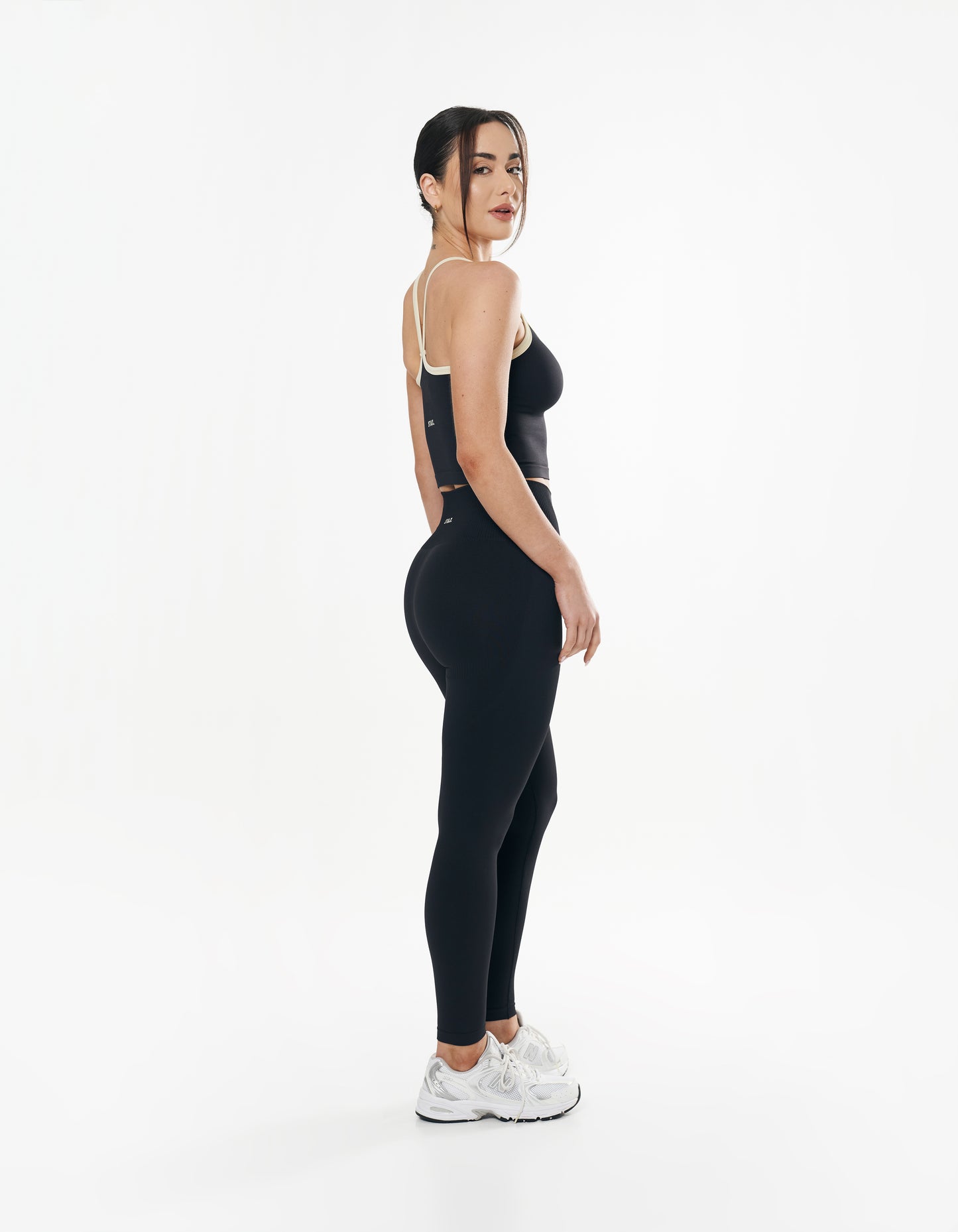 Seamless Kic Cropped Tank - Astro/Cream