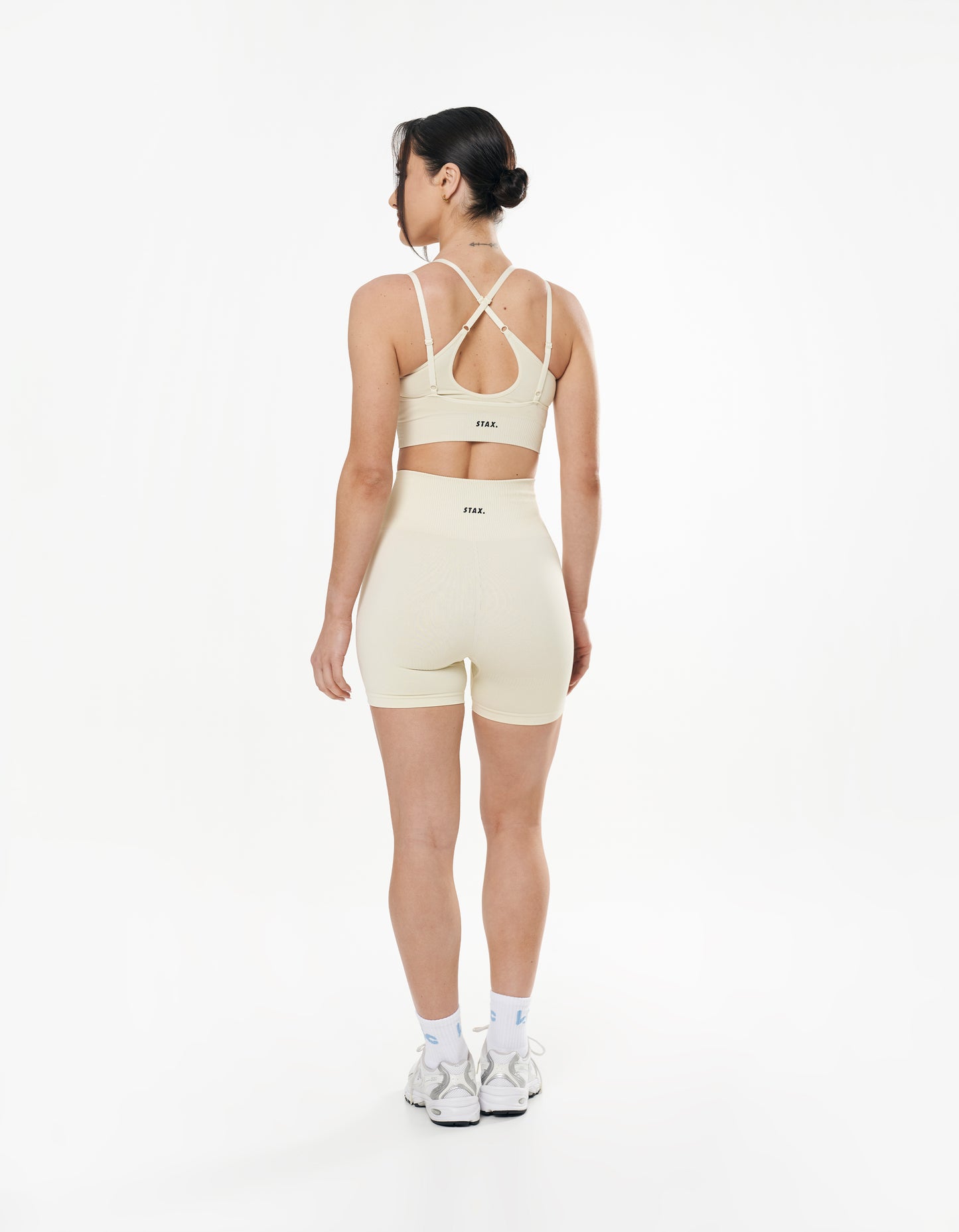 Seamless Kic Midi Bike Shorts - Cream