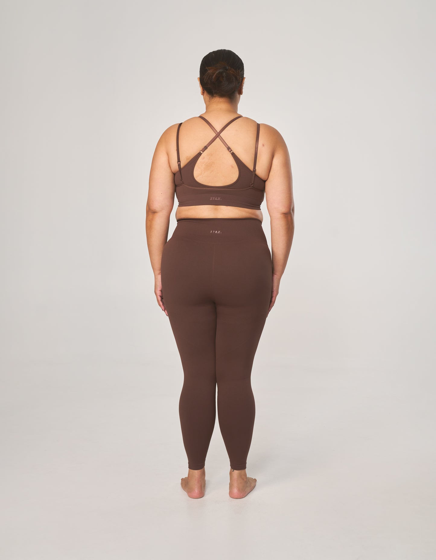 Premium Seamless Layered Crop - Cocoa