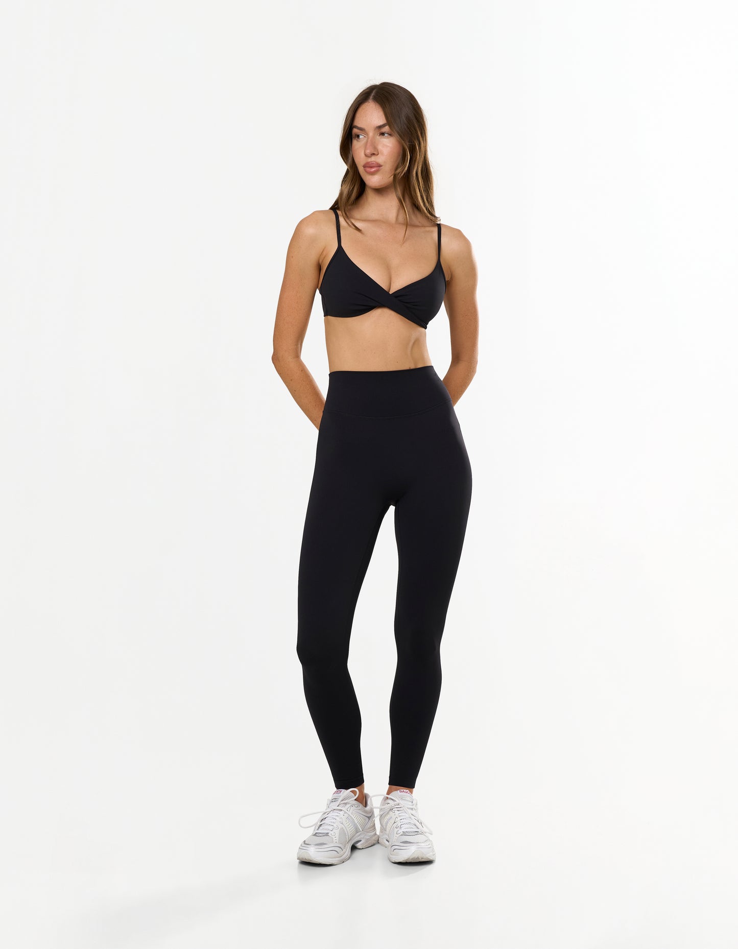 Twist Crop Airlyte - Black