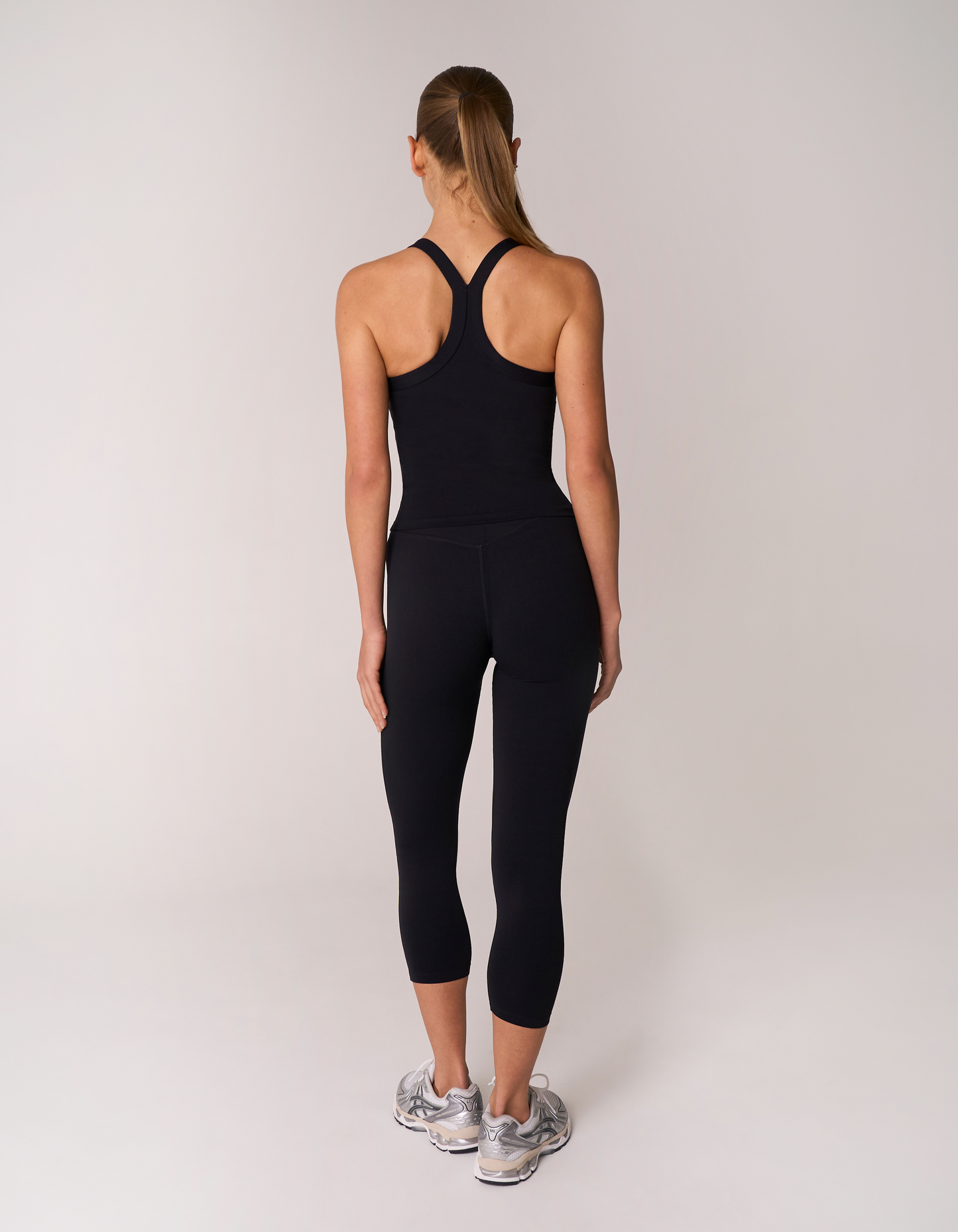 V Neck Tank Airlyte - Black