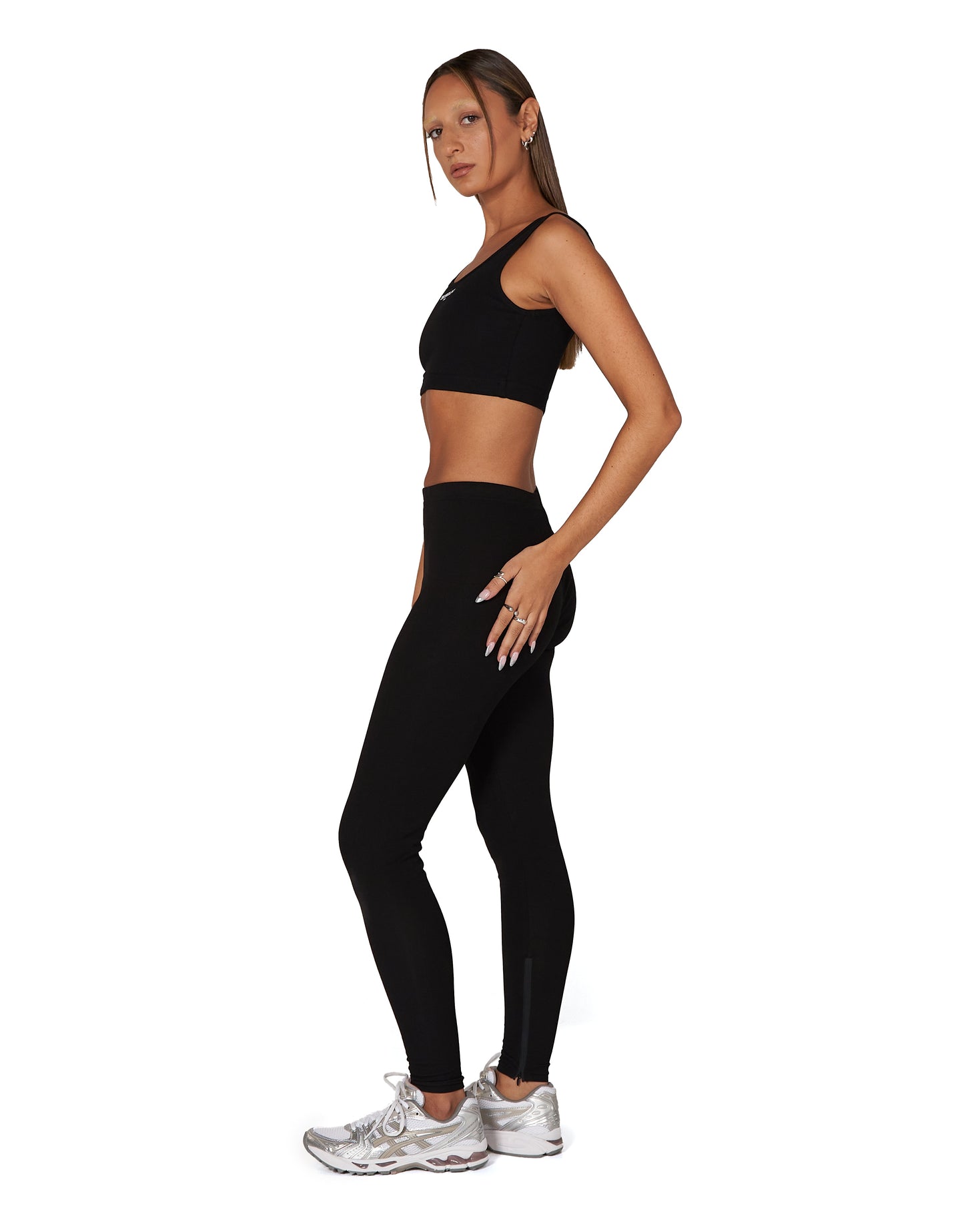 Softline Crop Pants - Black