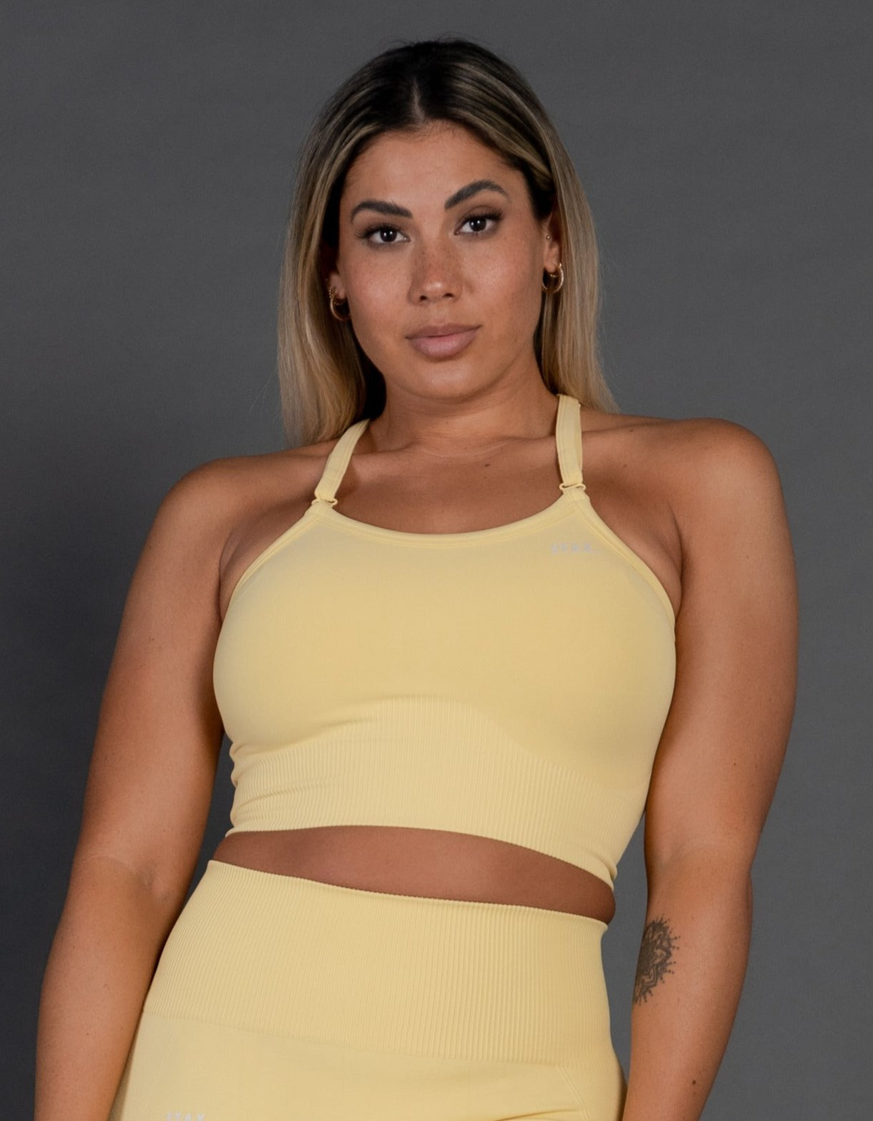 products-stax-premium-seamless-v4-strappy-crop-flaxen-yellow